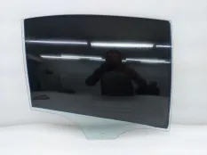 Стекло двери BMW 3-Series