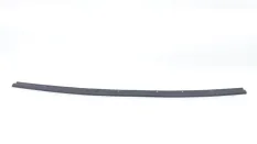 Уплотнитель капота Geely Monjaro