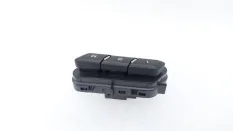 Кнопка памяти сидений Geely Monjaro
