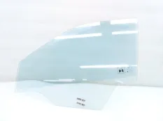 Стекло двери Москвич 3