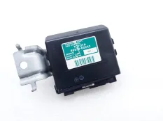 Блок электронный Toyota Land Cruiser