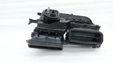Корпус отопителя Geely Monjaro