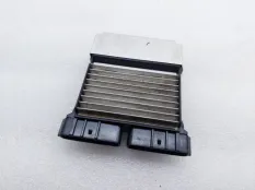 Блок управления форсунками Toyota Land Cruiser