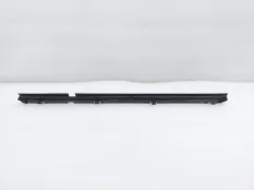 Уплотнитель стекла двери Toyota Land Cruiser