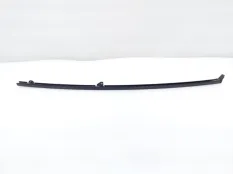 Направляющая стекла двери Toyota Land Cruiser