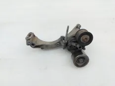 Кронштейн компрессора кондиционера Toyota Land Cruiser