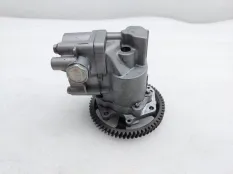 Масляный насос Toyota Land Cruiser