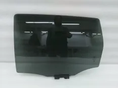 Стекло двери Ford Kuga