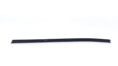 Уплотнитель стекла двери Toyota Hilux