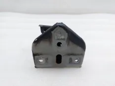 Кронштейн усилителя бампера Mitsubishi Outlander