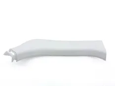 Обшивка двери багажника Toyota Land Cruiser