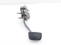 Педаль тормоза Toyota Land Cruiser