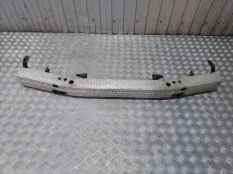 Усилитель бампера Toyota Land Cruiser