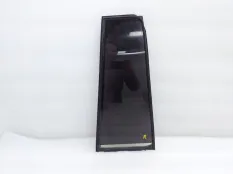 Форточка двери Toyota Land Cruiser