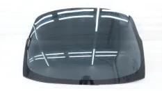 Стекло заднее Kia K5