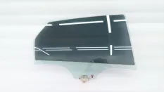 Стекло двери Kia K5