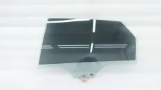 Стекло двери Kia K5