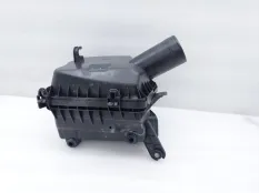 Корпус воздушного фильтра Mitsubishi Outlander