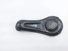 Кронштейн подрамника Toyota Highlander