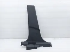 Обшивка центральной стойки Nissan Qashqai