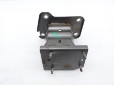 Кронштейн усилителя бампера Nissan Qashqai