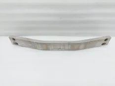 Усилитель бампера Toyota Highlander