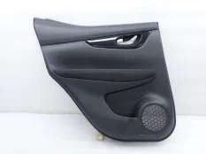 Обшивка двери Nissan Qashqai