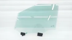 Стекло двери Kia Carnival