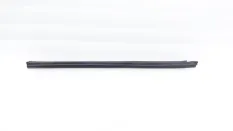 Уплотнитель стекла двери Hyundai Creta