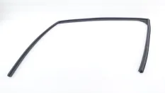 Уплотнитель стекла двери Geely Okavango
