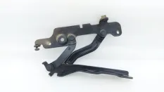 Петля капота Kia Carnival