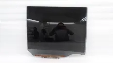 Стекло двери Mitsubishi Pajero Sport