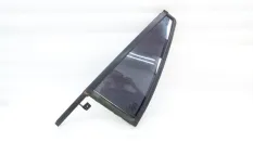 Форточка двери Volvo XC90