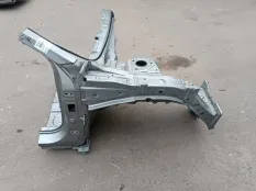 Четверть Chery Arrizo 8