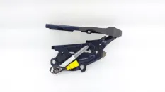 Петля капота Audi A6