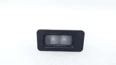 Плафон подсветки номера Geely Monjaro