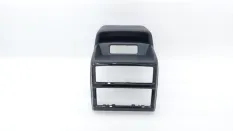 Накладка консоли Geely Monjaro