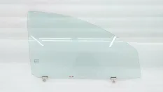 Стекло двери Mitsubishi Pajero Sport