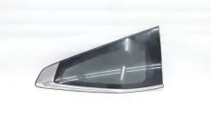 Стекло кузовное глухое Mitsubishi Pajero Sport
