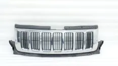 Решетка радиатора Jeep Grand Cherokee