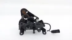 Замок капота BMW 7-Series