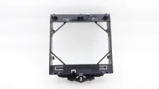 Кронштейн радиатора BMW 7-Series