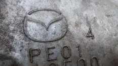 Лобовина двигателя Mazda 5