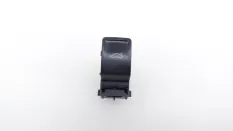 Кнопка открывания багажника Skoda Karoq