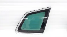 Стекло кузовное глухое Skoda Karoq