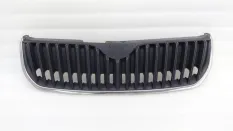 Решетка бампера Skoda Superb
