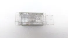 Плафон салона Skoda Superb