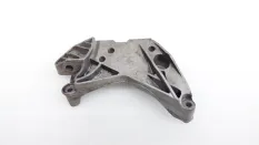 Кронштейн двигателя Skoda Superb