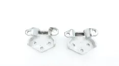 Петля двери багажника Mitsubishi Pajero