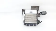 Блок управления форсунками Toyota Land Cruiser